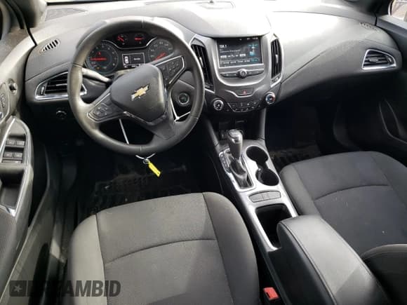 ✅ 2017 Chevrolet Cruze LT • VIN: 3G1BE6SM3HS603549 • Lot: 56020853. Listed on Copart with 61,315 mi. Free auction sales archive from the USA and detailed vehicle history report at DreamBid. Image 8.