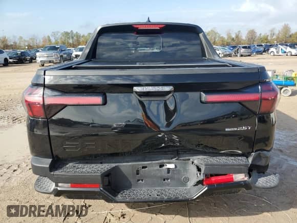 2024 Hyundai Santa Cruz Night Edition с VIN 5NTJCDDF7RH124723, выставлен на аукционе Copart как лот 85422844 с пробегом 5 545 миль миль и Списание • Salvage title. История ставок и продаж доступна на DreamBid. Изображение 6.