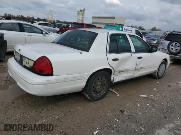 ✅ 2009 Ford Police Interceptor • VIN: 2FAHP71V69X134680 • Lot: 87034125. Listed on Copart with Not provided. Free auction sales archive from the USA and detailed vehicle history report at DreamBid. Image 3.