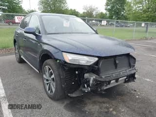 ✅ 2024 Audi Q5 S line Premium Plus • VIN: WA1EAAFY1R2053260 • Лот: 42272113. Опубликован ранее на IAAI с пробегом 18 416 миль. Бесплатный доступ к архиву аукционных продаж из США и подробный отчёт об истории автомобиля на DreamBid. Изображение 1.