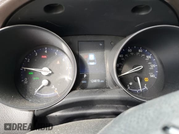 ✅ 2019 Toyota C-HR LE • VIN: JTNKHMBX4K1019792 • Лот: 92681875. Опубликован ранее на Copart с пробегом 124 819 миль. Бесплатный доступ к архиву аукционных продаж из США и подробный отчёт об истории автомобиля на DreamBid. Изображение 9.