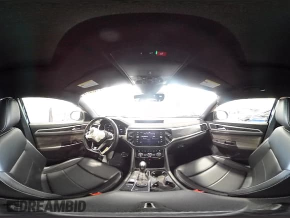 ✅ 2022 Volkswagen Atlas SEL R-Line • VIN: 1V2SE2CA8NC205368 • Lot: 71683715. Wystawiony na Copart z przebiegiem 42 368 mil. Bezpłatny archiwum sprzedaży aukcyjnych z USA i szczegółowy raport historii pojazdu na DreamBid. Zdjęcie 15.