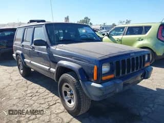 ✅ 2000 Jeep Cherokee • VIN: 1J4FF48S7YL271521 • Lot: 43825839. Listed on IAAI with 185,454 mi. Free auction sales archive from the USA and detailed vehicle history report at DreamBid. Image 1.