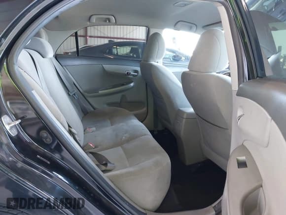 ✅ 2010 Toyota Corolla • VIN: 2T1BU4EE0AC374754 • Лот: 42304636. Опубликован ранее на IAAI с пробегом 277 078 миль. Бесплатный доступ к архиву аукционных продаж из США и подробный отчёт об истории автомобиля на DreamBid. Изображение 8.