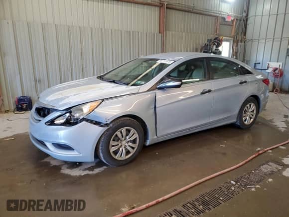 2011 Hyundai Sonata GLS with VIN 5NPEB4AC6BH264037, listed as a Copart auction lot 86717975 with 166,936 mi miles and Salvage title. Bid and sale history available at DreamBid. Image 1.
