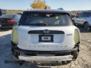 ✅ 2020 MINI Countryman Cooper • VIN: WMZYW3C00L3L10635 • Lot: 89934445. Wystawiony na Copart z przebiegiem 81 687 mil. Bezpłatny archiwum sprzedaży aukcyjnych z USA i szczegółowy raport historii pojazdu na DreamBid. Zdjęcie 6.