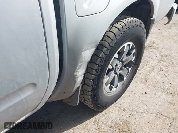 ✅ 2018 Nissan Frontier SV • VIN: 1N6AD0EV0JN761092 • Lot: 41502701. Listed on IAAI with 103,900 mi. Free auction sales archive from the USA and detailed vehicle history report at DreamBid. Image 6.