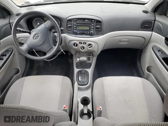 ✅ 2008 Hyundai Accent GLS • VIN: KMHCN46C48U205120 • Лот: 58738075. Опубликован ранее на Copart с пробегом 158 061 миль. Бесплатный доступ к архиву аукционных продаж из США и подробный отчёт об истории автомобиля на DreamBid. Изображение 8.