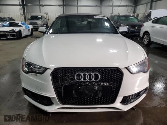 ✅ 2015 Audi A5 Premium Plus • VIN: WAUMFAFH0FN010281 • Lot: 84439845. Wystawiony na Copart z przebiegiem 88 284 mil. Bezpłatny archiwum sprzedaży aukcyjnych z USA i szczegółowy raport historii pojazdu na DreamBid. Zdjęcie 5.