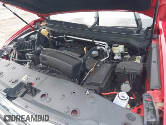 ✅ 2015 GMC Canyon 2WD SLE • VIN: 1GTH5BEAXF1135040 • Lot: 42687601. Wystawiony na IAAI z przebiegiem 86 638 mil. Bezpłatny archiwum sprzedaży aukcyjnych z USA i szczegółowy raport historii pojazdu na DreamBid. Zdjęcie 10.