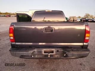 ✅ 2000 Chevrolet Silverado 1500 • VIN: 1GCEC14W8YZ204540 • Лот: 79691594. Опубликован ранее на Copart с пробегом Не указан. Бесплатный доступ к архиву аукционных продаж из США и подробный отчёт об истории автомобиля на DreamBid. Изображение 6.