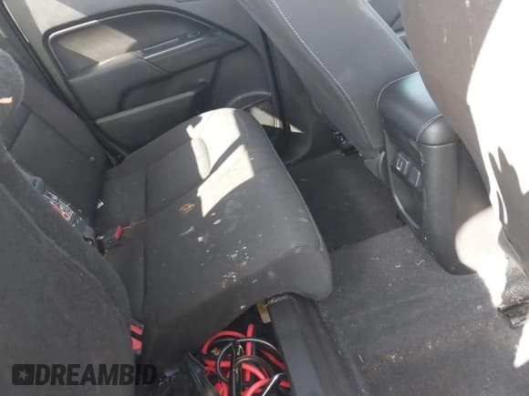 ✅ 2019 Chevrolet Colorado 2WD LT • VIN: 1GCGSCEN3K1112108 • Lot: 43419264. Listed on IAAI with 122,153 mi. Free auction sales archive from the USA and detailed vehicle history report at DreamBid. Image 7.