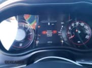 ✅ 2020 Dodge Challenger SXT • VIN: 2C3CDZAG1LH161589 • Lot: 70772102. Wystawiony na Copart z przebiegiem 16 510 mil. Bezpłatny archiwum sprzedaży aukcyjnych z USA i szczegółowy raport historii pojazdu na DreamBid. Zdjęcie 9.