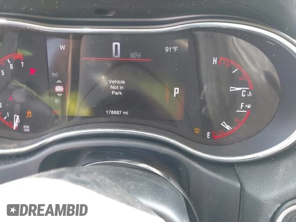 ✅ 2017 Dodge Durango SXT • VIN: 1C4RDHAG5HC906659 • Lot: 43447815. Listed on IAAI with 178,887 mi. Free auction sales archive from the USA and detailed vehicle history report at DreamBid. Image 7.