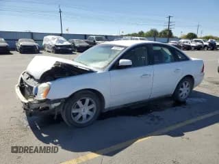 ✅ 2005 Ford Five Hundred SE • VIN: 1FAFP23145G188676 • Lot: 80740875. Wystawiony na Copart z przebiegiem 218 881 mil. Bezpłatny archiwum sprzedaży aukcyjnych z USA i szczegółowy raport historii pojazdu na DreamBid. Zdjęcie 1.