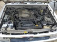 ✅ 1992 Toyota 4Runner • VIN: JT3VN39WXN8050367 • Lot: 73376374. Wystawiony na Copart z przebiegiem 132 772 mil. Bezpłatny archiwum sprzedaży aukcyjnych z USA i szczegółowy raport historii pojazdu na DreamBid. Zdjęcie 11.