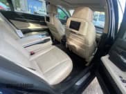 ✅ 2010 BMW 7 Series 750Li xDrive • VIN: WBAKC8C52ACY68181 • Лот: 69687175. Опубликован ранее на Copart с пробегом 164 467 миль. Бесплатный доступ к архиву аукционных продаж из США и подробный отчёт об истории автомобиля на DreamBid. Изображение 6.