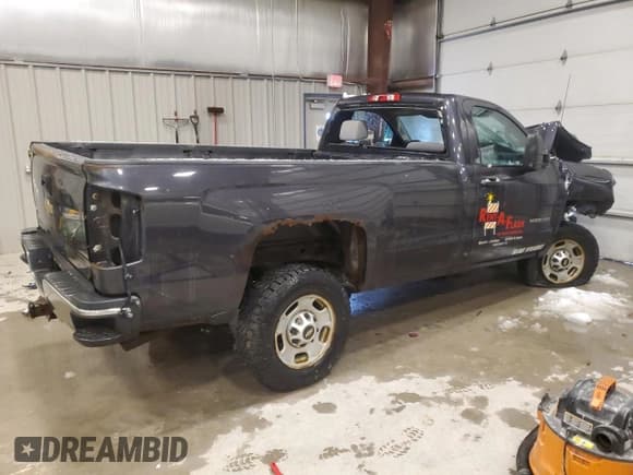 ✅ 2015 Chevrolet Silverado 2500HD Work Truck • VIN: 1GC0CUEG4FZ144952 • Lot: 51058925. Wystawiony na Copart z przebiegiem Nie podano. Bezpłatny archiwum sprzedaży aukcyjnych z USA i szczegółowy raport historii pojazdu na DreamBid. Zdjęcie 3.