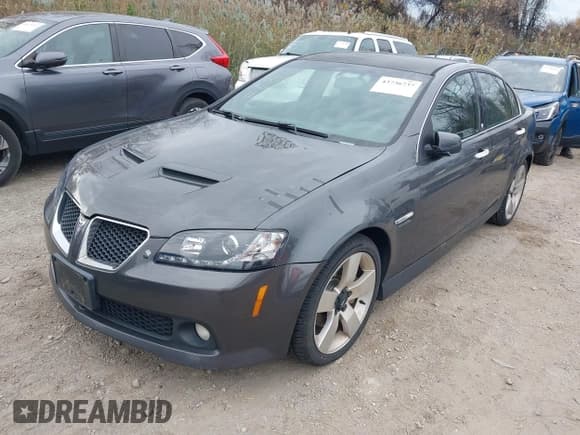 ✅ 2009 Pontiac G8 GT • VIN: 6G2EC57Y69L204326 • Lot: 43736737. Wystawiony na IAAI z przebiegiem 233 433 mil. Bezpłatny archiwum sprzedaży aukcyjnych z USA i szczegółowy raport historii pojazdu na DreamBid. Zdjęcie 6.