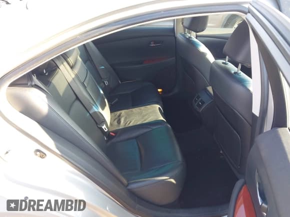 ✅ 2008 Lexus ES 330 • VIN: JTHBJ46G082252038 • Lot: 43735401. Wystawiony na IAAI z przebiegiem 162 424 mil. Bezpłatny archiwum sprzedaży aukcyjnych z USA i szczegółowy raport historii pojazdu na DreamBid. Zdjęcie 8.