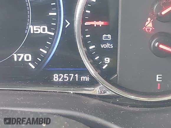 ✅ 2021 GMC Acadia SLT • VIN: 1GKKNMLS3MZ176996 • Lot: 42475945. Wystawiony na IAAI z przebiegiem 82 571 mil. Bezpłatny archiwum sprzedaży aukcyjnych z USA i szczegółowy raport historii pojazdu na DreamBid. Zdjęcie 15.