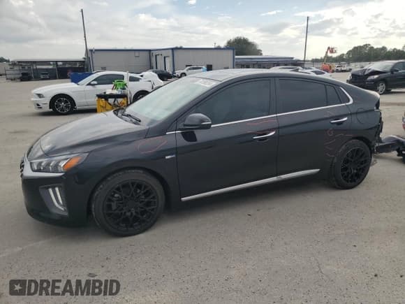 ✅ 2020 Hyundai Ioniq Limited • VIN: KMHC05LC6LU224057 • Lot: 74190294. Wystawiony na Copart z przebiegiem 88 995 mil. Bezpłatny archiwum sprzedaży aukcyjnych z USA i szczegółowy raport historii pojazdu na DreamBid. Zdjęcie 1.