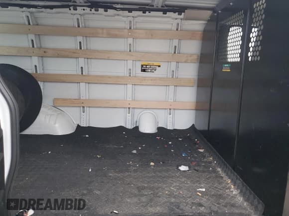 ✅ 2025 GMC Savana Cargo • VIN: 1GTW7AFP6S1217789 • Лот: 93034565. Опубликован ранее на Copart с пробегом Не указан. Бесплатный доступ к архиву аукционных продаж из США и подробный отчёт об истории автомобиля на DreamBid. Изображение 11.