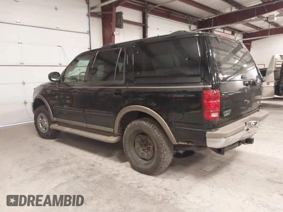 ✅ 2000 Ford Expedition Eddie Bauer • VIN: 1FMPU18L0YLA30841 • Lot: 43716676. Wystawiony na IAAI z przebiegiem 168 263 mil. Bezpłatny archiwum sprzedaży aukcyjnych z USA i szczegółowy raport historii pojazdu na DreamBid. Zdjęcie 3.