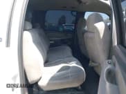 ✅ 2001 Chevrolet Suburban LS • VIN: 3GNEC16T41G229760 • Лот: 42976926. Опубликован ранее на IAAI с пробегом 255 993 миль. Бесплатный доступ к архиву аукционных продаж из США и подробный отчёт об истории автомобиля на DreamBid. Изображение 8.