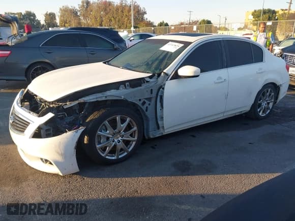 ✅ 2013 Infiniti G37 Journey • VIN: JN1CV6AP0DM711938 • Лот: 43747875. Опубликован ранее на IAAI с пробегом 135 873 миль. Бесплатный доступ к архиву аукционных продаж из США и подробный отчёт об истории автомобиля на DreamBid. Изображение 2.