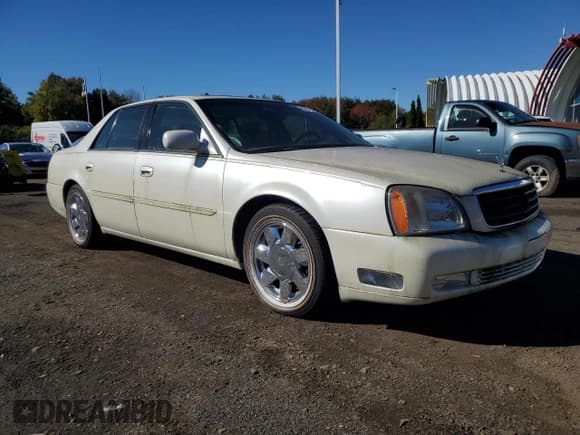 ✅ 2000 Cadillac DeVille • VIN: 1G6KF5799YU225775 • Lot: 82356815. Wystawiony na Copart z przebiegiem 52 022 mil. Bezpłatny archiwum sprzedaży aukcyjnych z USA i szczegółowy raport historii pojazdu na DreamBid. Zdjęcie 4.