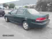 2001 Honda Accord EX с VIN 1HGCG16511A010339, выставлен на аукционе IAAI как лот 43588476 с пробегом 270 132 миль миль и . История ставок и продаж доступна на DreamBid. Изображение 3.