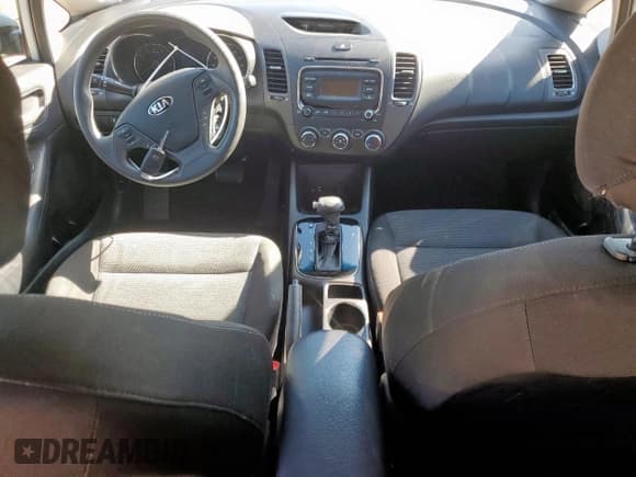 ✅ 2017 Kia Forte LX • VIN: 3KPFK4A74HE078064 • Лот: 91001085. Опубликован ранее на Copart с пробегом 89 715 миль. Бесплатный доступ к архиву аукционных продаж из США и подробный отчёт об истории автомобиля на DreamBid. Изображение 8.