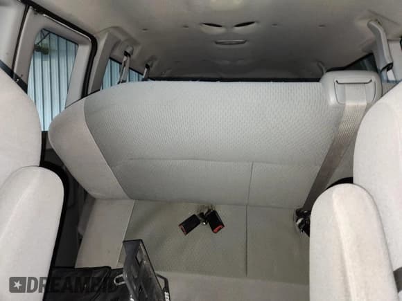 ✅ 2009 Ford Econoline Passenger XL • VIN: 1FBNE31L09DA68620 • Lot: 91488965. Wystawiony na Copart z przebiegiem 83 726 mil. Bezpłatny archiwum sprzedaży aukcyjnych z USA i szczegółowy raport historii pojazdu na DreamBid. Zdjęcie 10.