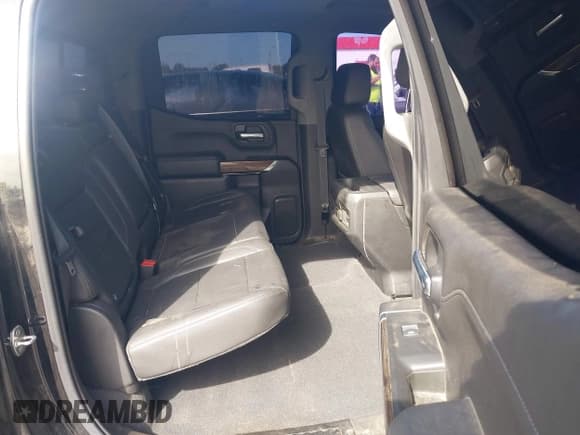 ✅ 2020 Chevrolet Silverado 1500 RST • VIN: 1GCUYEEL6LZ378415 • Lot: 42072922. Wystawiony na IAAI z przebiegiem 34 932 mil. Bezpłatny archiwum sprzedaży aukcyjnych z USA i szczegółowy raport historii pojazdu na DreamBid. Zdjęcie 8.