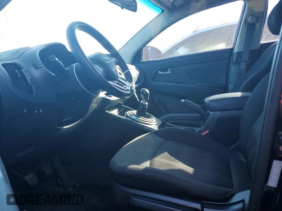 ✅ 2012 Kia Sportage LX • VIN: KNDPB3A23C7188681 • Lot: 82334925. Listed on Copart with 110,520 mi. Free auction sales archive from the USA and detailed vehicle history report at DreamBid. Image 7.