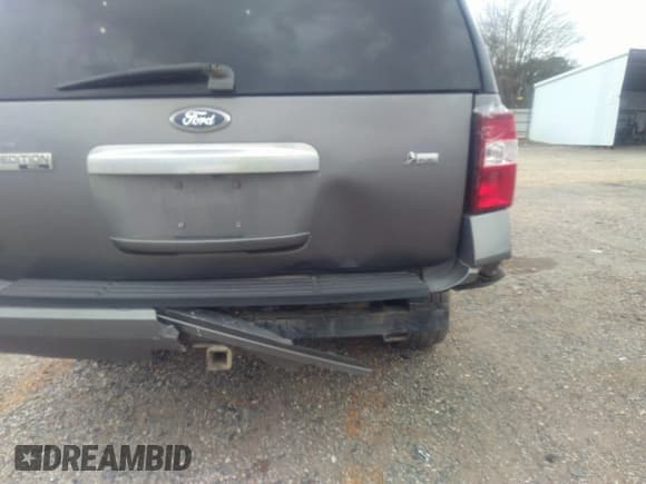 ✅ 2010 Ford Expedition Max Limited • VIN: 1FMJK1K52AEB71667 • Лот: 41736344. Опубликован ранее на IAAI с пробегом 289 750 миль. Бесплатный доступ к архиву аукционных продаж из США и подробный отчёт об истории автомобиля на DreamBid. Изображение 6.