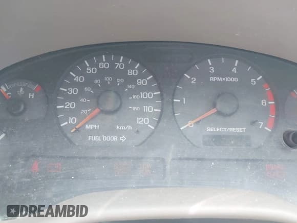 ✅ 1999 Ford Mustang • VIN: 1FAFP4042XF198223 • Lot: 42758722. Wystawiony na IAAI z przebiegiem Nie podano. Bezpłatny archiwum sprzedaży aukcyjnych z USA i szczegółowy raport historii pojazdu na DreamBid. Zdjęcie 7.