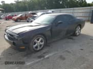 ✅ 2012 Dodge Challenger SXT • VIN: 2C3CDYAG2CH130894 • Lot: 58260055. Wystawiony na Copart z przebiegiem 106 301 mil. Bezpłatny archiwum sprzedaży aukcyjnych z USA i szczegółowy raport historii pojazdu na DreamBid. Zdjęcie 1.