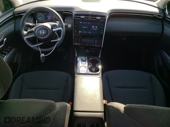 ✅ 2022 Hyundai Tucson SEL Convenience • VIN: KM8JFCA15NU051131 • Lot: 79248714. Wystawiony na Copart z przebiegiem 28 980 mil. Bezpłatny archiwum sprzedaży aukcyjnych z USA i szczegółowy raport historii pojazdu na DreamBid. Zdjęcie 8.