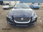 ✅ 2014 Jaguar XJ Portfolio • VIN: SAJWJ2GDXE8V61649 • Lot: 67668095. Wystawiony na Copart z przebiegiem 79 544 mil. Bezpłatny archiwum sprzedaży aukcyjnych z USA i szczegółowy raport historii pojazdu na DreamBid. Zdjęcie 5.