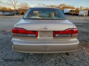 ✅ 2001 Honda Accord EX • VIN: 1HGCG566X1A123366 • Lot: 93091365. Listed on Copart with 233,953 mi. Free auction sales archive from the USA and detailed vehicle history report at DreamBid. Image 6.