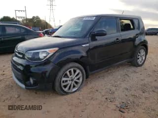 ✅ 2019 Kia Soul + • VIN: KNDJP3A55K7649119 • Lot: 92787945. Wystawiony na Copart z przebiegiem 97 193 mil. Bezpłatny archiwum sprzedaży aukcyjnych z USA i szczegółowy raport historii pojazdu na DreamBid. Zdjęcie 1.