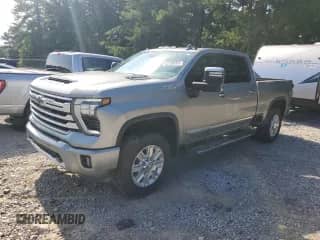 2024 Chevrolet Silverado 2500HD High Country с VIN 2GC4YREY7R1270518, выставлен на аукционе Copart как лот 65790265 с пробегом 7 691 миль миль и Списание • Salvage title. История ставок и продаж доступна на DreamBid. Изображение 1.