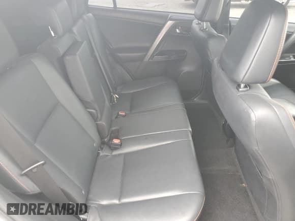 ✅ 2017 Toyota RAV4 SE • VIN: JTMNFREV9HJ710534 • Lot: 69916415. Listed on Copart with 141,796 mi. Free auction sales archive from the USA and detailed vehicle history report at DreamBid. Image 11.