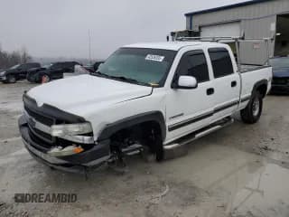 ✅ 2001 Chevrolet Silverado 2500HD LS • VIN: 1GCHK23U81F213333 • Лот: 43536335. Опубликован ранее на Copart с пробегом 245 017 миль. Бесплатный доступ к архиву аукционных продаж из США и подробный отчёт об истории автомобиля на DreamBid. Изображение 1.