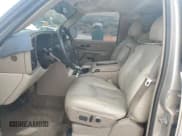 ✅ 2004 Chevrolet Suburban LT • VIN: 1GNEC16T44R312125 • Лот: 52427875. Опубликован ранее на Copart с пробегом 188 143 миль. Бесплатный доступ к архиву аукционных продаж из США и подробный отчёт об истории автомобиля на DreamBid. Изображение 7.