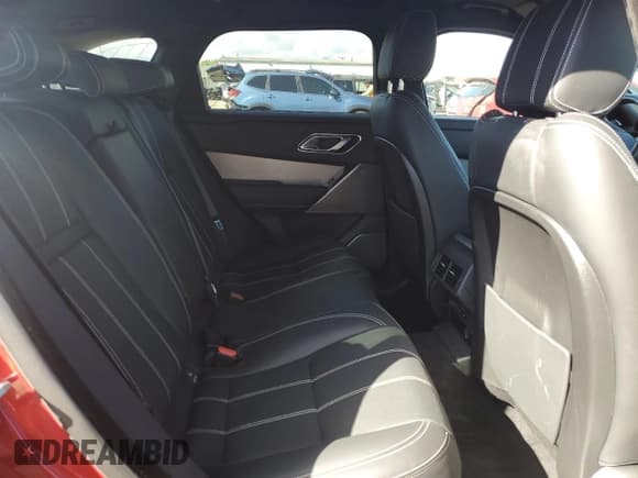 ✅ 2021 Land Rover Range Rover Velar R-Dynamic S • VIN: SALYT2EX1MA321615 • Лот: 85762955. Опубликован ранее на Copart с пробегом 31 630 миль. Бесплатный доступ к архиву аукционных продаж из США и подробный отчёт об истории автомобиля на DreamBid. Изображение 11.