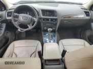 ✅ 2015 Audi Q5 Premium Plus • VIN: WA1LFAFP1FA086972 • Lot: 55564805. Wystawiony na Copart z przebiegiem 129 529 mil. Bezpłatny archiwum sprzedaży aukcyjnych z USA i szczegółowy raport historii pojazdu na DreamBid. Zdjęcie 8.