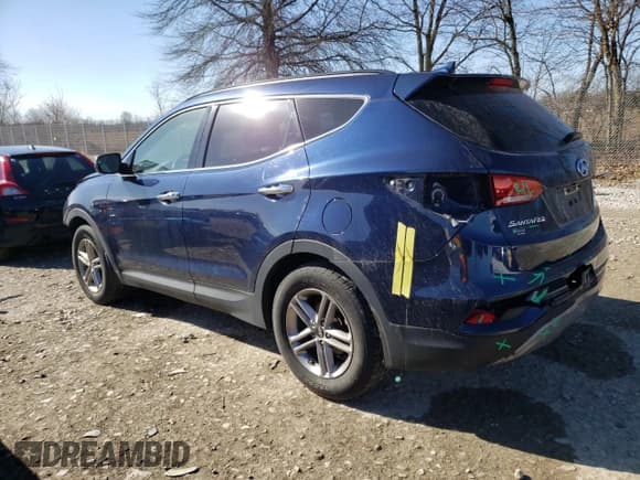 ✅ 2018 Hyundai Santa Fe 2.4L • VIN: 5XYZUDLBXJG526146 • Лот: 40770493. Опубликован ранее на Copart с пробегом 46 052 миль. Бесплатный доступ к архиву аукционных продаж из США и подробный отчёт об истории автомобиля на DreamBid. Изображение 2.